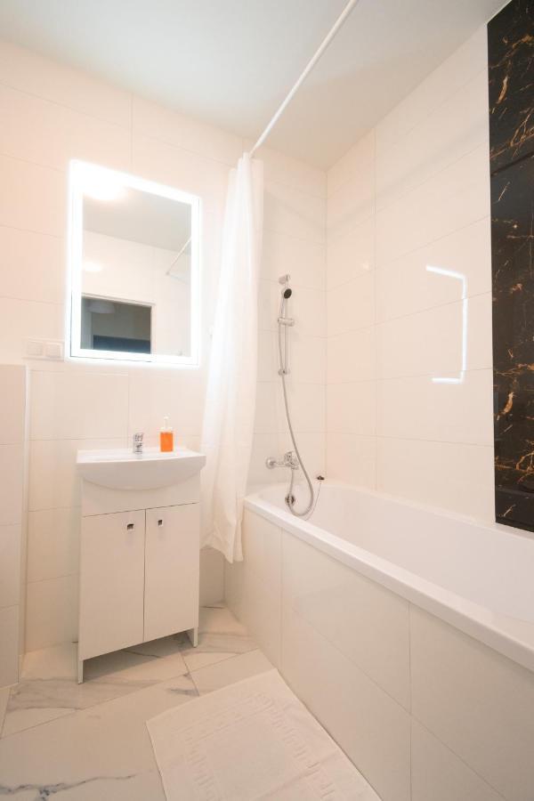 Apartament Alpha 우치 외부 사진